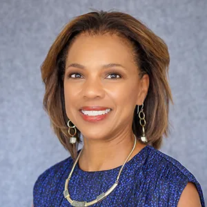 Lynnea Greene Hutton headshot